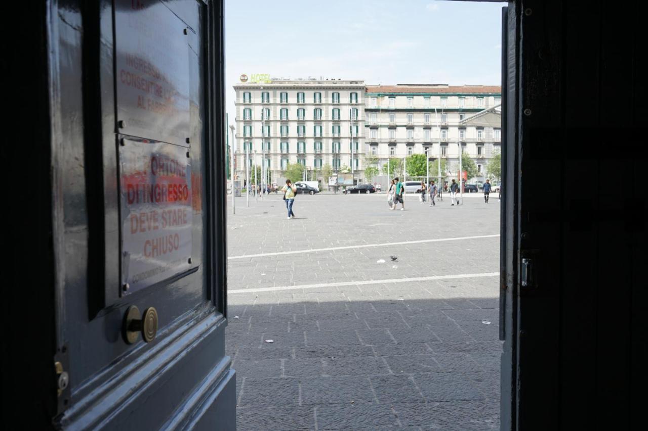 Royal Rooms Station Napoli Exterior foto